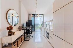 The Crest (D3), Condominium #467593011